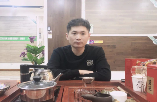 “世”在人為 | 世友地板大同經(jīng)銷商郝建強(qiáng)：知行合一，自強(qiáng)不息全力以赴創(chuàng)奇績(jī)