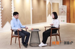 田樸珺親臨世友地板，為新家選品，打造“會(huì)呼吸的房子”